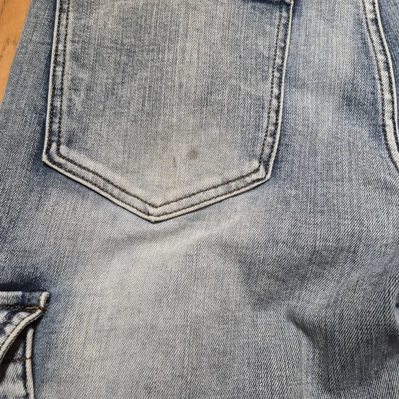 Men's Distressed Skinny Jeans with Pockets - Picture 6 of 6
